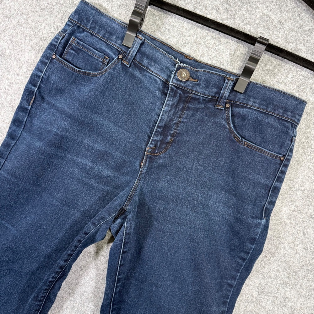 Style & Co Modern Boot Jeans Womens 8PS Blue Tummy Control Petite
